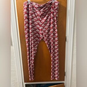 LuLaRoe Disney Alien print Leggings